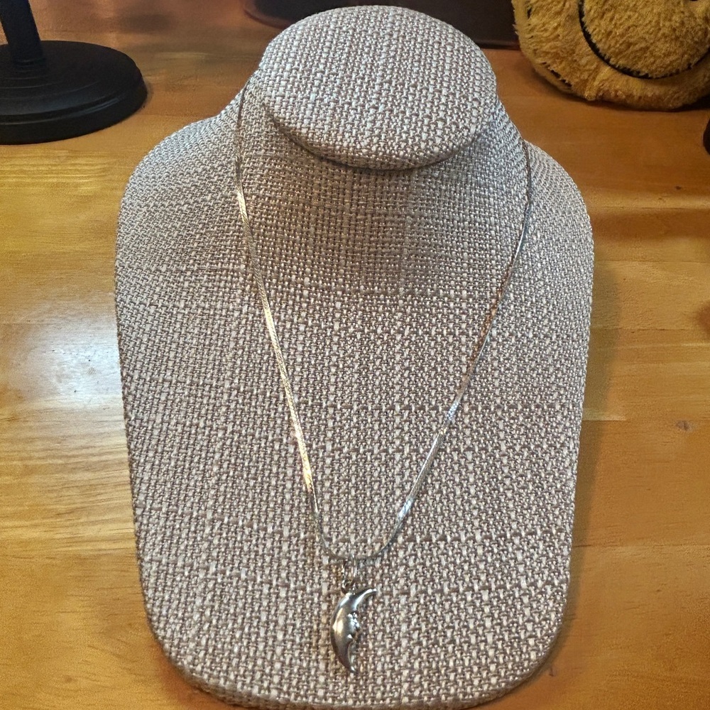 18” 925 Sterling Silver with Man Face Moon Pendant Necklace